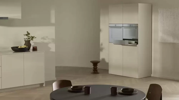 Встраиваемый подогреватель посуды V-ZUG V4000 31 WDEE6V1C черное стекло