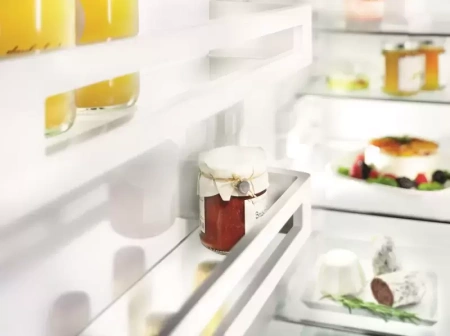 Холодильник Liebherr CNbe 4015