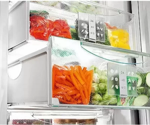 Холодильник Liebherr CNP 3913 Comfort NoFrost