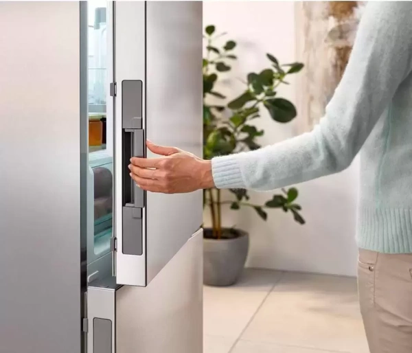 Холодильно-морозильная комбинация Miele KFN 29283 D edt/cs