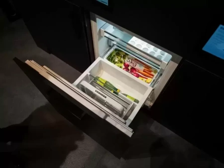 Встраиваемый холодильник Liebherr UIKo 1560 Premium