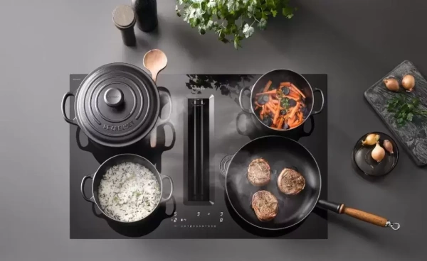 Варочная панель со встроенной вытяжкой Miele KMDA 7676 FL-U