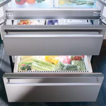 Холодильник Liebherr CBNes 6256 PremiumPlus BioFresh NoFrost