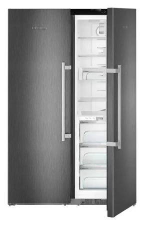 Холодильник Liebherr SBSbs 8683