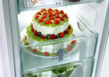 Холодильник Liebherr SBSes 8283