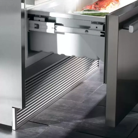 Холодильник Liebherr CBNes 6256 PremiumPlus BioFresh NoFrost