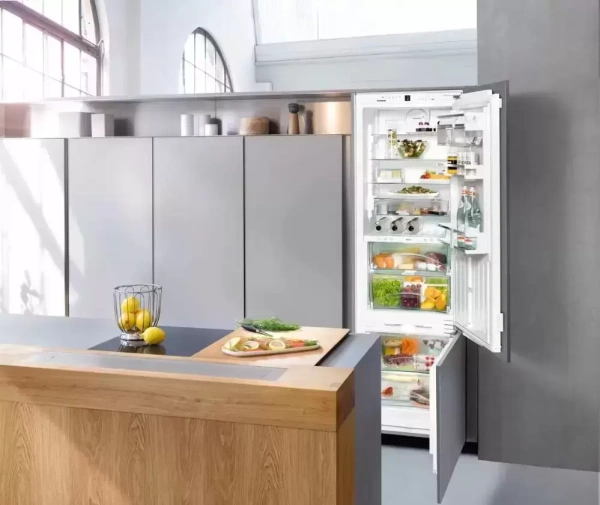 Холодильник Liebherr ICBP 3266 Premium BioFresh