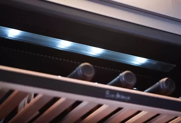 Винный шкаф Miele KWT 6833 SG