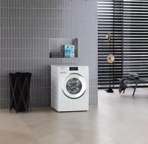 Стиральная машина Miele WCR870WPS