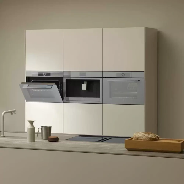 Духовой шкаф V-ZUG Combair V6000 45P C6T-21059 черное стекло