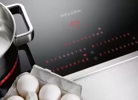 Варочная панель со встроенной вытяжкой Miele KMDA7633 FR