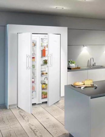 Холодильник Liebherr SBS 7242