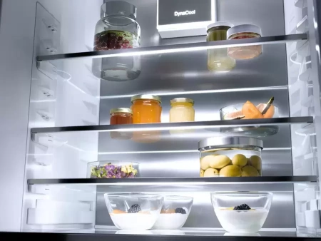 Встраиваемый холодильник Miele KFN 7764 D