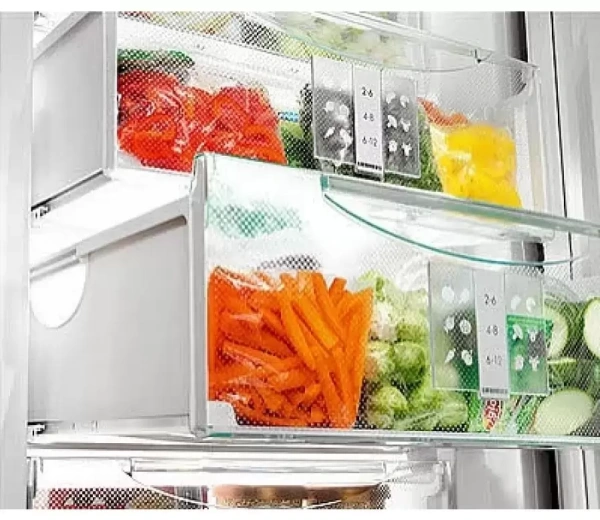 Холодильник Liebherr CNsl 3033 Comfort