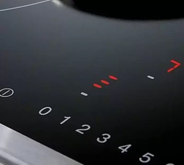 Индукционная панель конфорок с сенсорным управлением Miele KM7465 FL