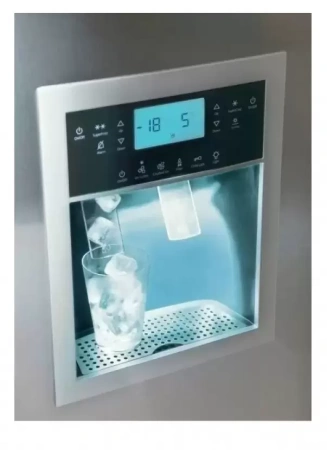 Холодильник Liebherr SBSes 8283